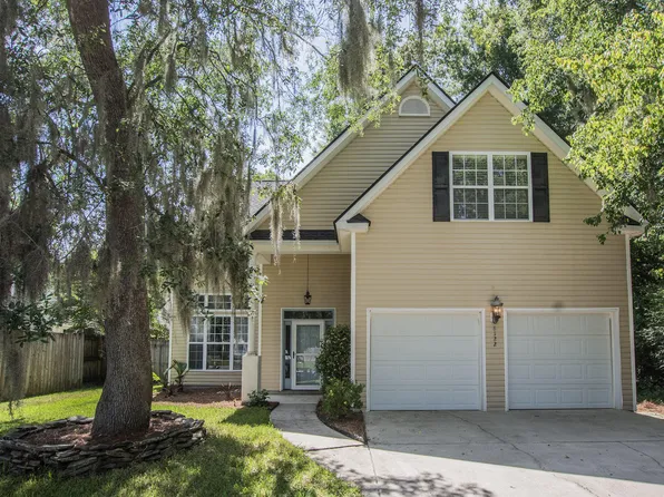 8122 Scottswood Dr, North Charleston, SC 29418