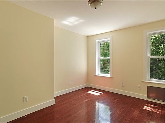 4th image of 1166 Gates Avenue