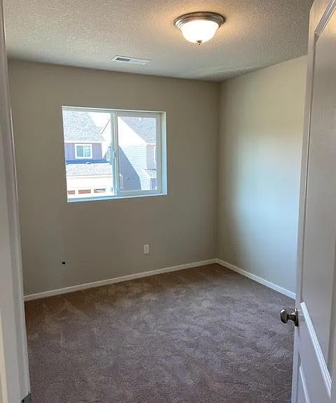 17158 SE Katmai St — Photo 8