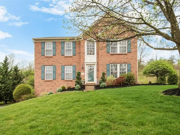 216 Foxburg Dr, Pittsburgh, PA 15205