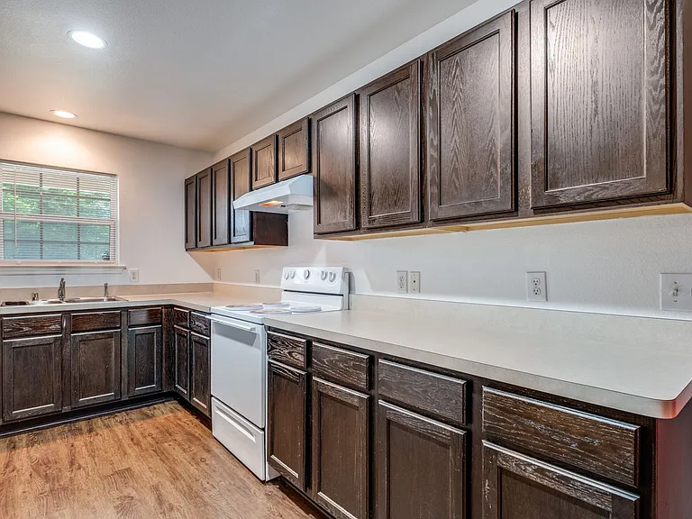 2727 Choice St — Photo 5
