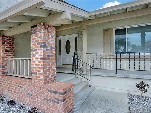 2nd image of 53 Park Belmont Pl
