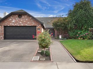 2940 White Oak Way, Lodi, CA 95242