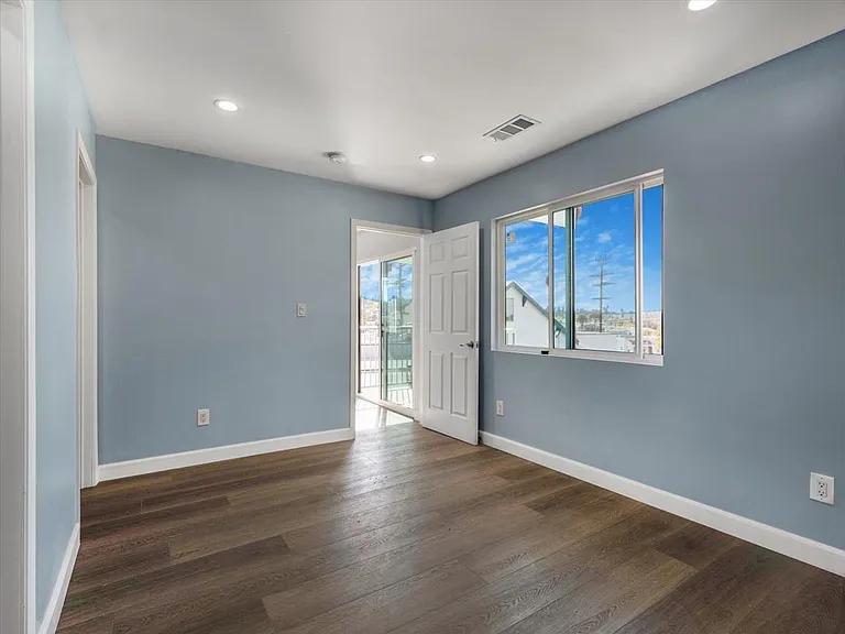 510 Neva Pl — Photo 24