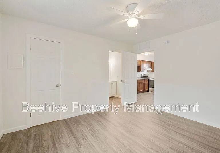 1324 E Taylor St #4 — Photo 13