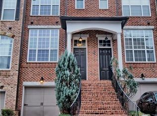 2667 Rivers Edge Dr, Atlanta, GA 30324