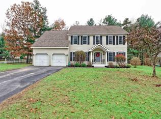 33 Whitney Rd S, Saratoga Springs, NY 12866