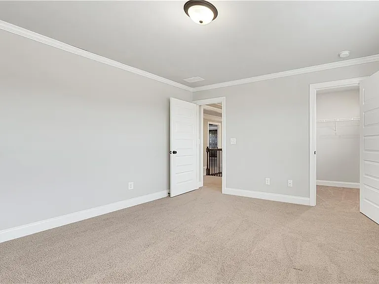 1647 Jasper Dr — Photo 11
