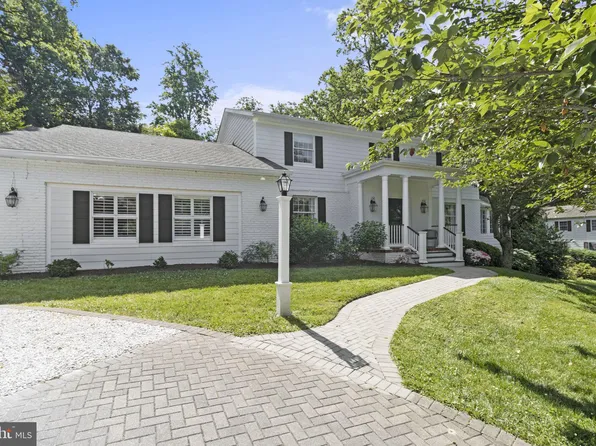 1923 Pendennis Dr, Annapolis, MD 21409