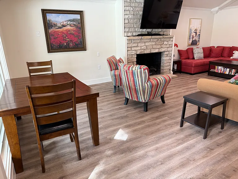 2 Lambert Ct — Photo 14