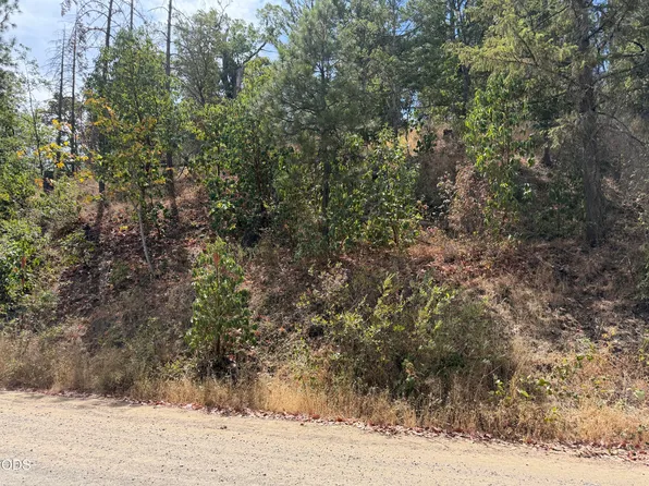 Timberlake Dr, Ashland, OR 97520