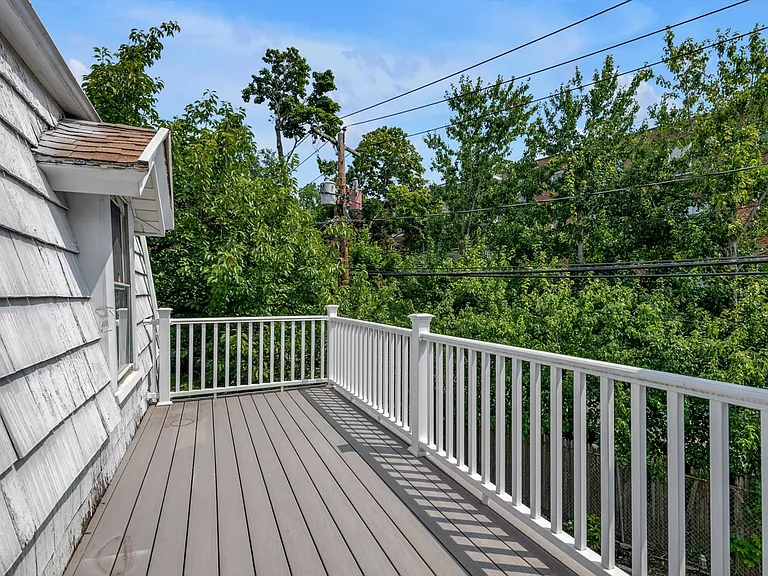 33 Central Dr #2 — Photo 14