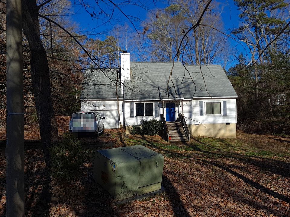 1st image of 3341 Lancaster Ln