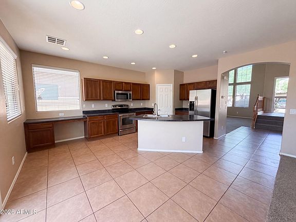 2nd image of 671 W GREEN TREE Drive
