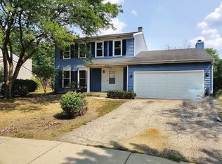 935 Aspen Dr, Lombard, IL 60148