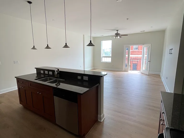 360 S Elm St #103 — Photo 7