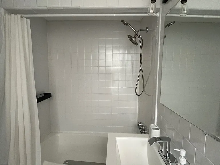 84 W Cedar St #5 — Photo 21