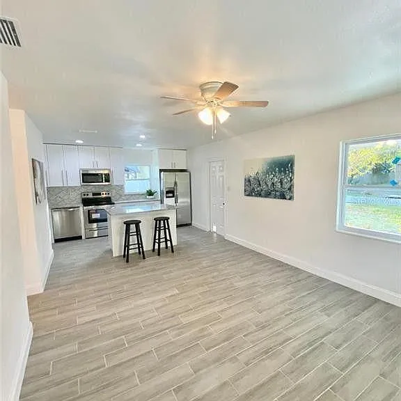 3216 W Rogers Ave — Photo 10