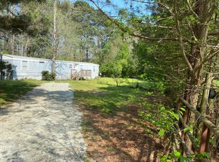 288 Meadow Ln, Hull, GA 30646