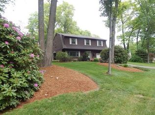 1 Grace Ter, Medway, MA 02053