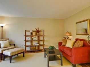 4439 SE Ogden St, Portland, OR 97206