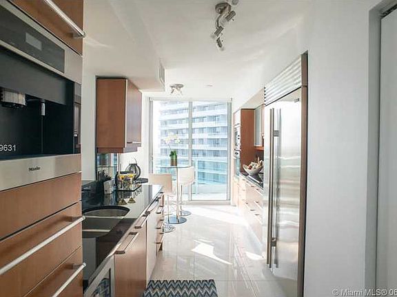3rd image of 1331 Brickell Bay Dr APT 2608
