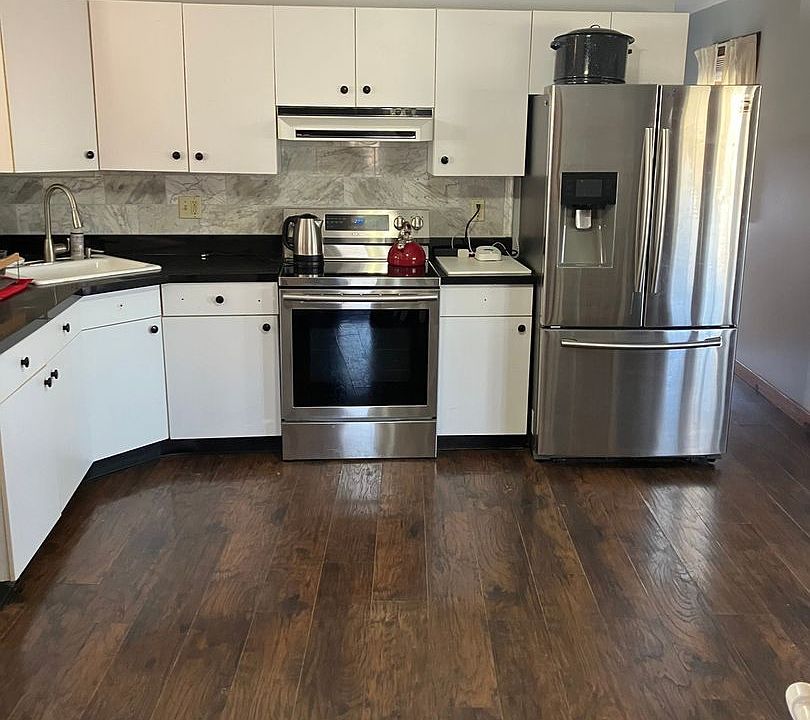 1st image of 43 Shasta Dr