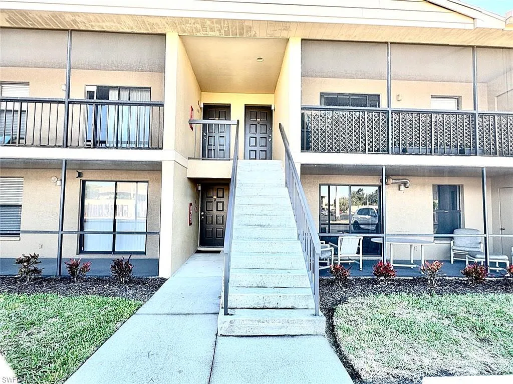 1 bed, 1.0 bath, 810 sqft, $1,000 — Photo 3