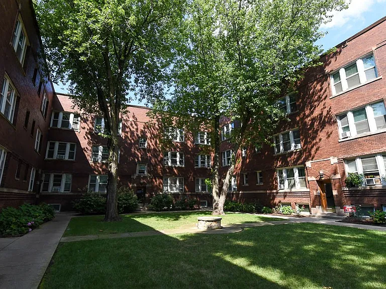 4708 N Racine Ave #W2 — Photo 1