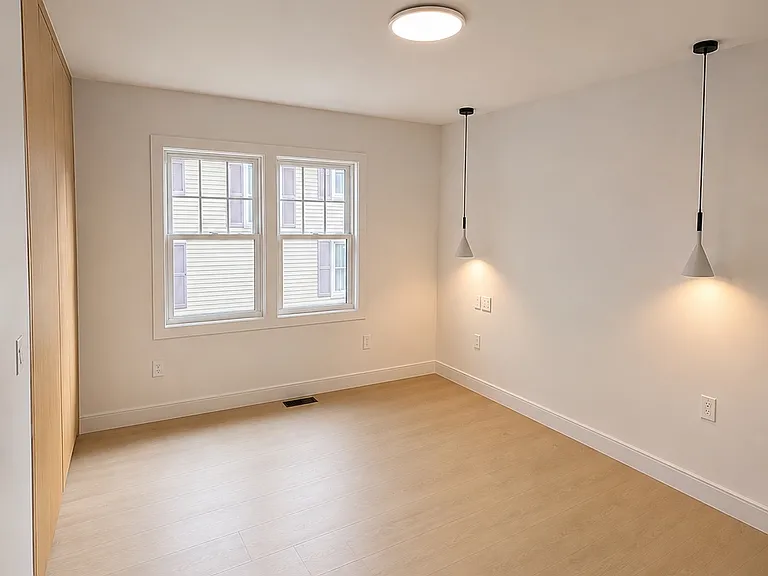 34 Gifford Dr #1 — Photo 7