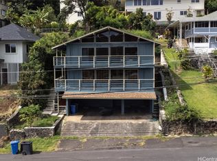 2526 Booth Rd, Honolulu, HI 96813