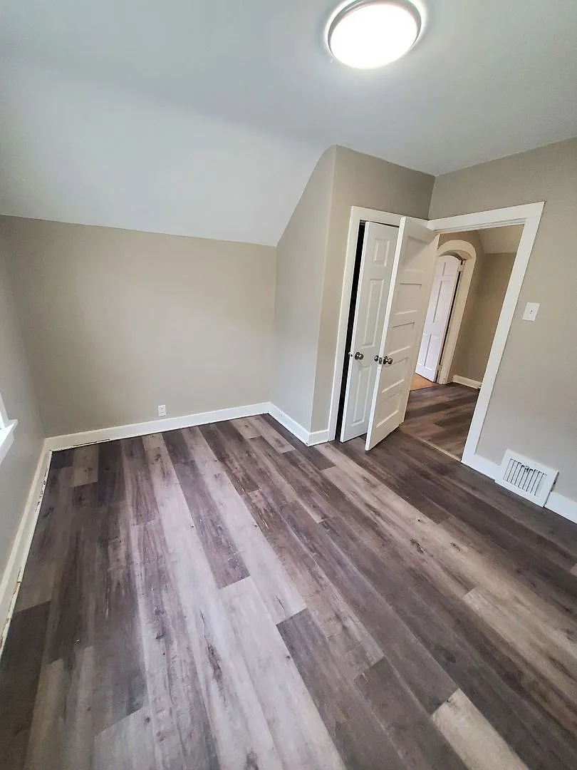 2524 N Hubbard St. (Duplex)(Ace Property) — Photo 3
