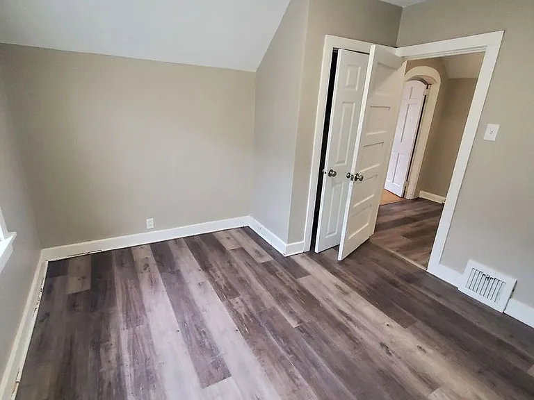 2524 N Hubbard St. (Duplex)(Ace Property) — Photo 3