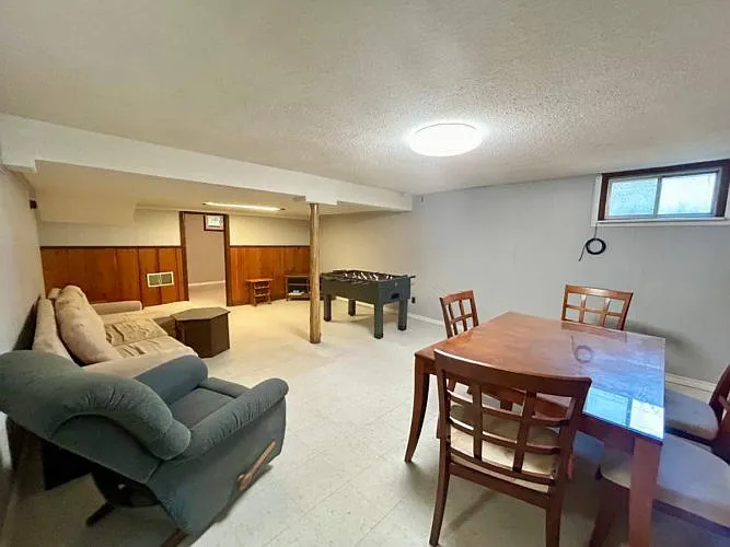 1192 Richmond St — Photo 6
