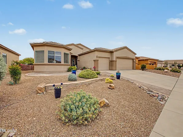 2329 W Calle Balaustre, Green Valley, AZ 85622
