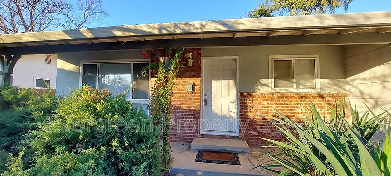 3 bed, 2.0 bath, 1196 sqft, $2,399 — Photo 1