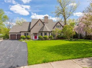 14 Erie Cres, Fairport, NY 14450