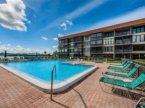 19701 Gulf Blvd APT 112, Indian Shores, FL 33785