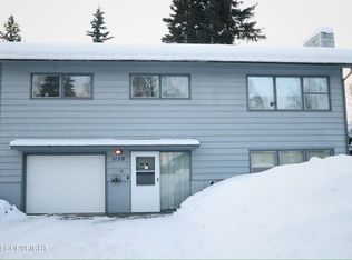 1130 Westbury Dr, Anchorage, AK 99503
