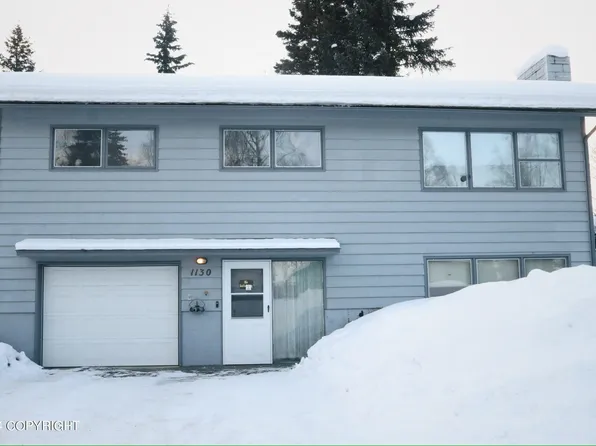 1130 Westbury Dr, Anchorage, AK 99503
