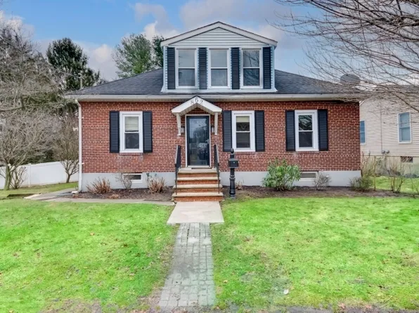 862 Sampson Ave, Alpha Boro, NJ 08865