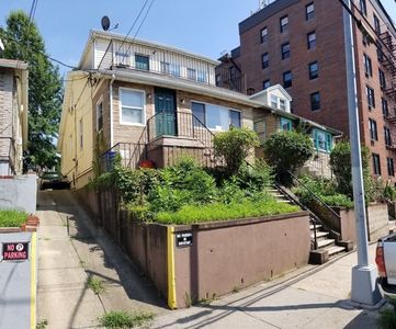 5011 39th Pl, Sunnyside, NY, 11104