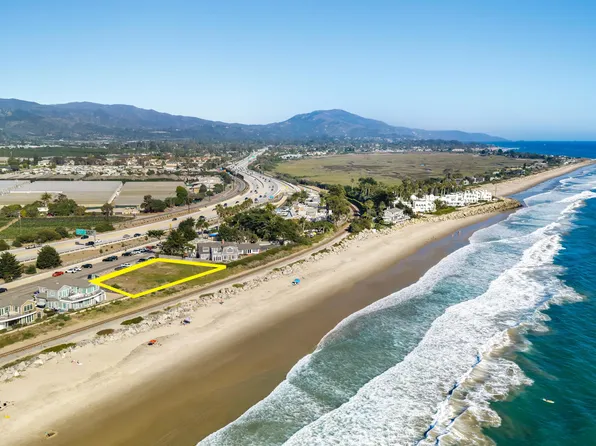3735 Santa Claus Ln, Carpinteria, CA 93013
