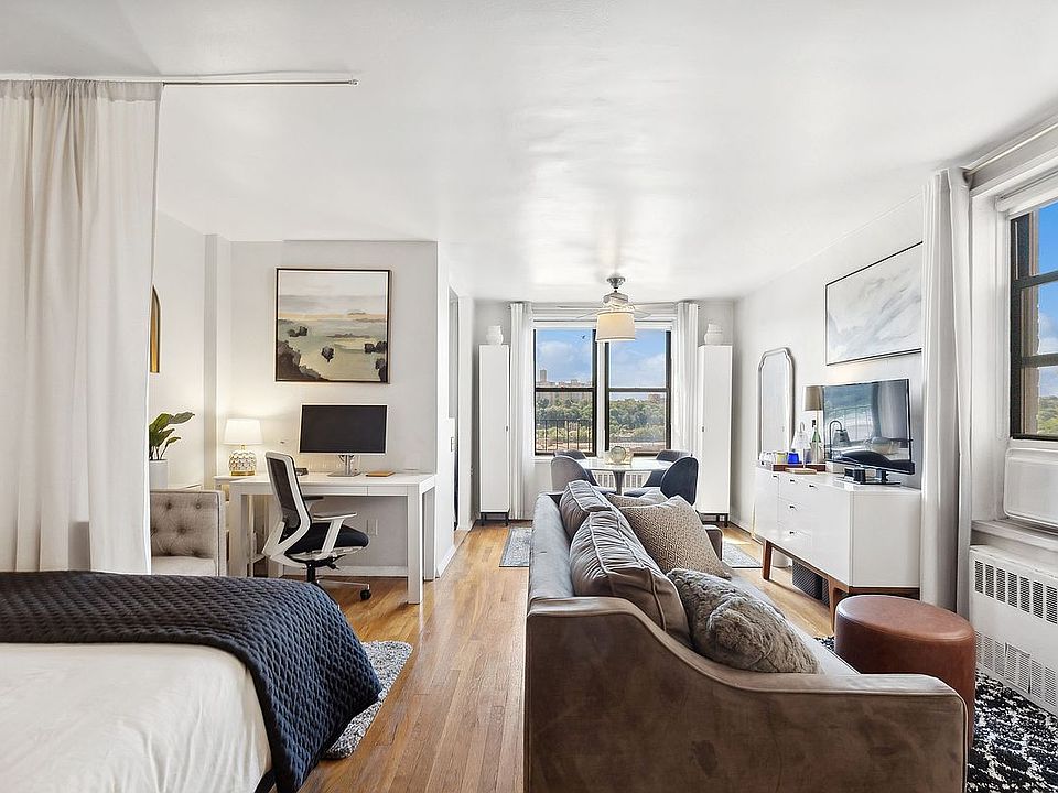 1st image of 70 Park Ter E APT 3G