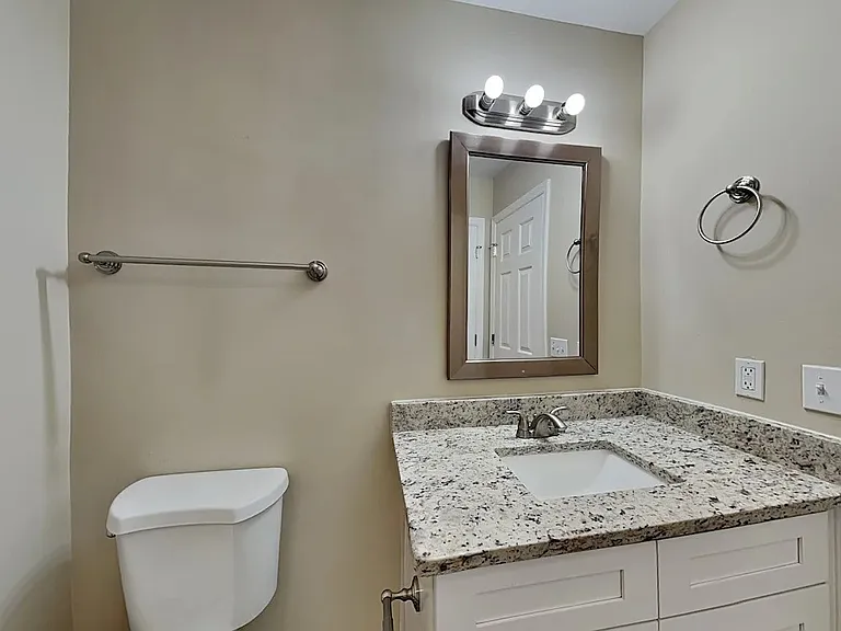 767 Rowan Dr — Photo 12