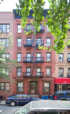 Rented by Copperwood Real Estate | media 14