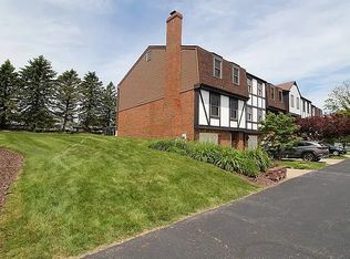 211 Greenwood Dr N, Canonsburg, PA 15317