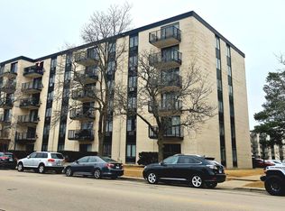 9701 N Dee Rd Unit 6M, Niles, IL 60714