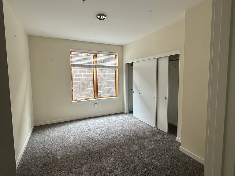 2651 NW Thurman St #103 — Photo 6