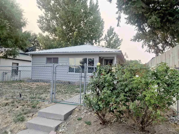 618 E Avenue D, Jerome, ID 83338